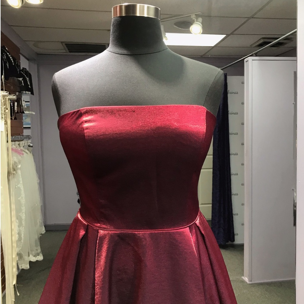 Sherri Hill - Style 52969 - Size 16 - Wine - Picture 3 of 4